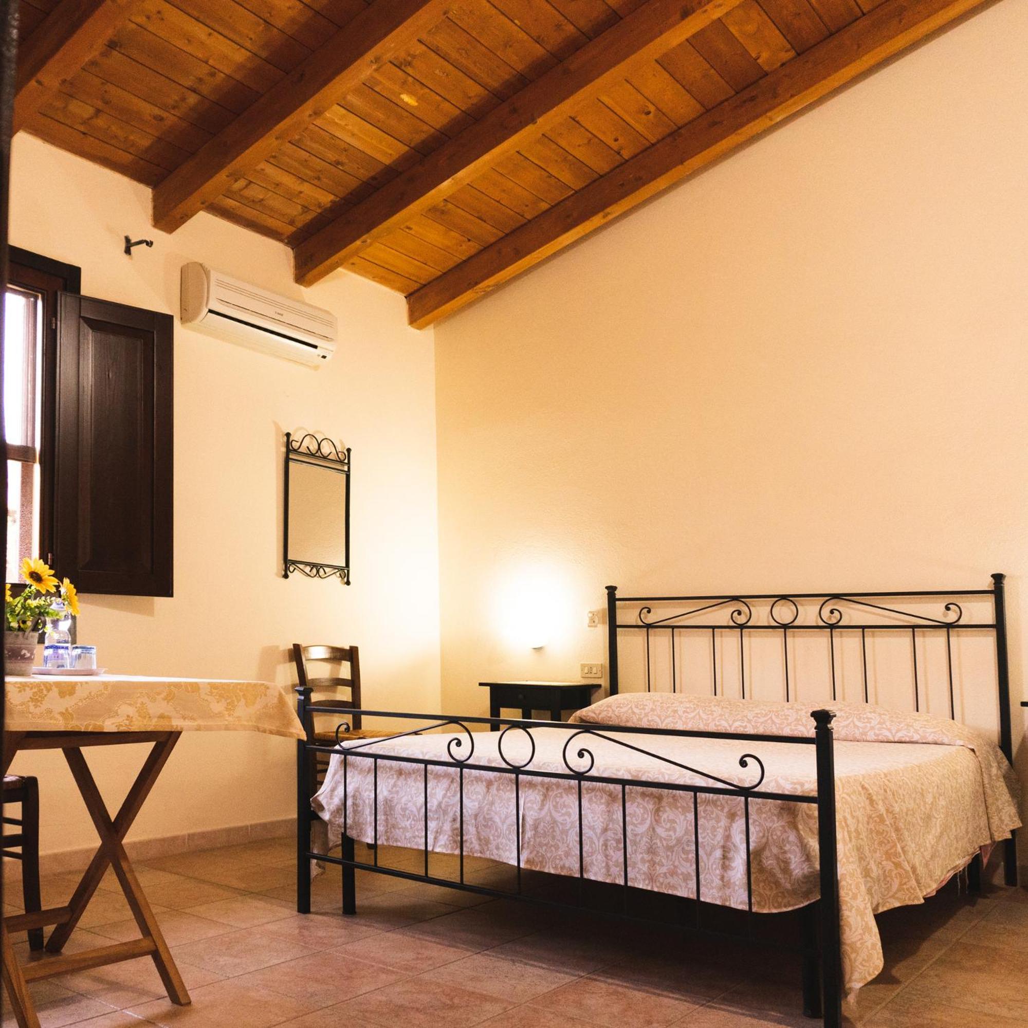 Agriturismo Il Ginepro Fluminimaggiore Dış mekan fotoğraf